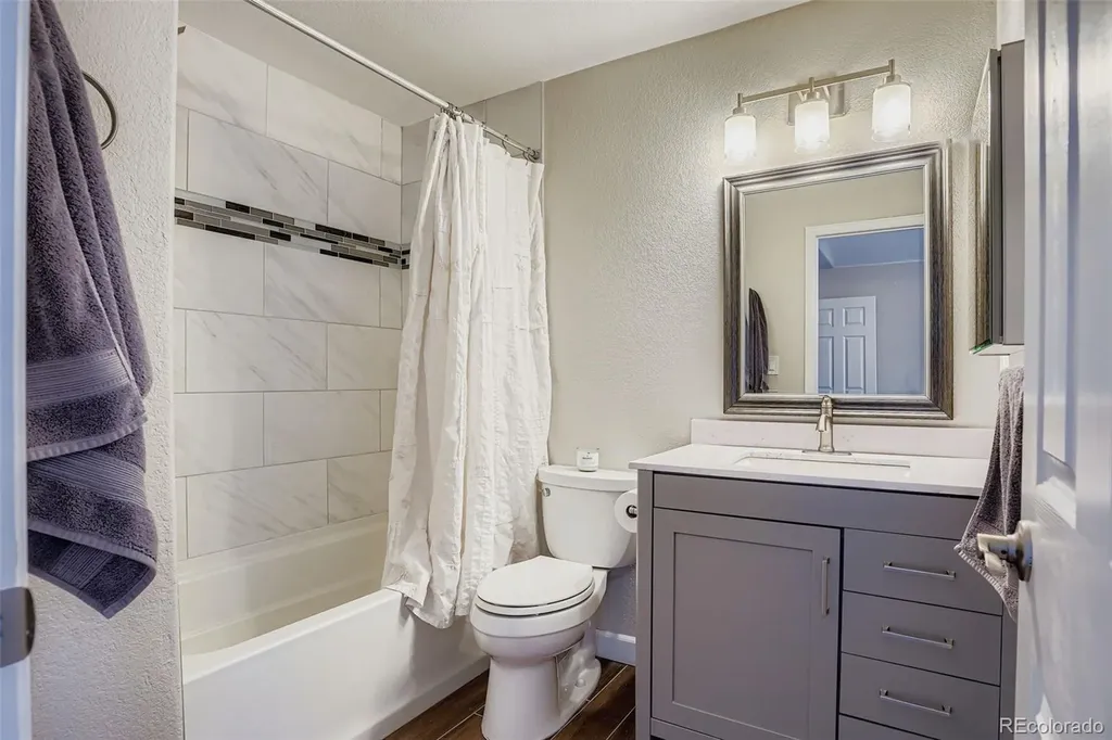 1471 S Emporia Court Denver CO 80247