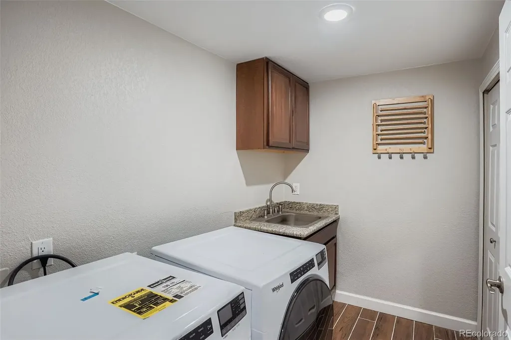 1471 S Emporia Court Denver CO 80247