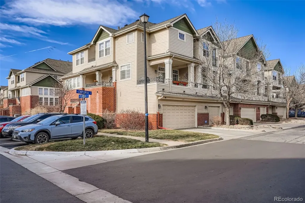 1471 S Emporia Court Denver CO 80247