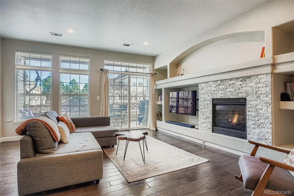 1471 S Emporia Court Denver CO 80247