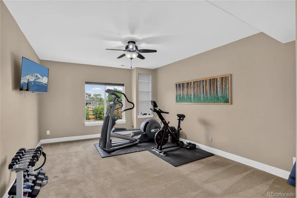 15003 Cosmos Way Broomfield CO 80023