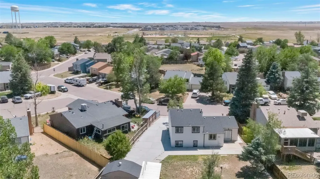 763 Centennial Way Bennett CO 80102