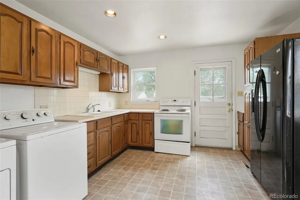 1750 S Vallejo Street Denver CO 80223