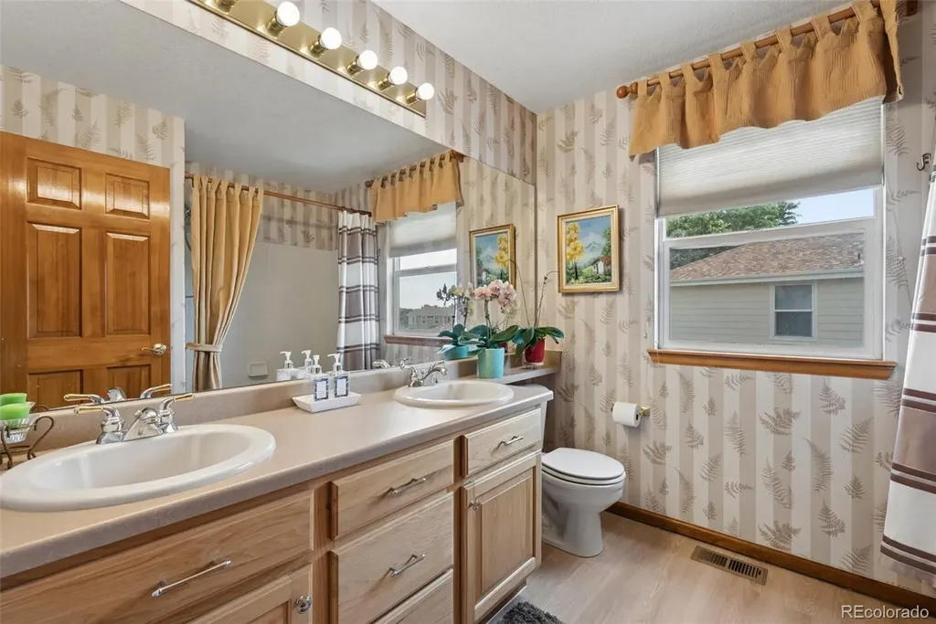 13224 Ivy Court Thornton CO 80602