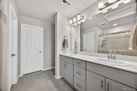 5738 Vivian Street Arvada CO 80002