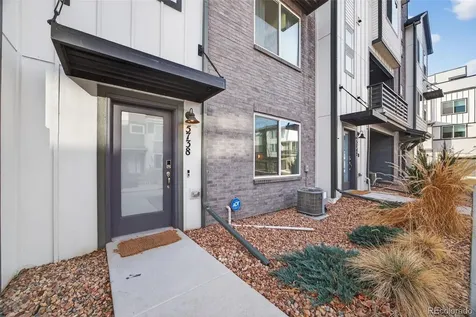 5738 Vivian Street Arvada CO 80002