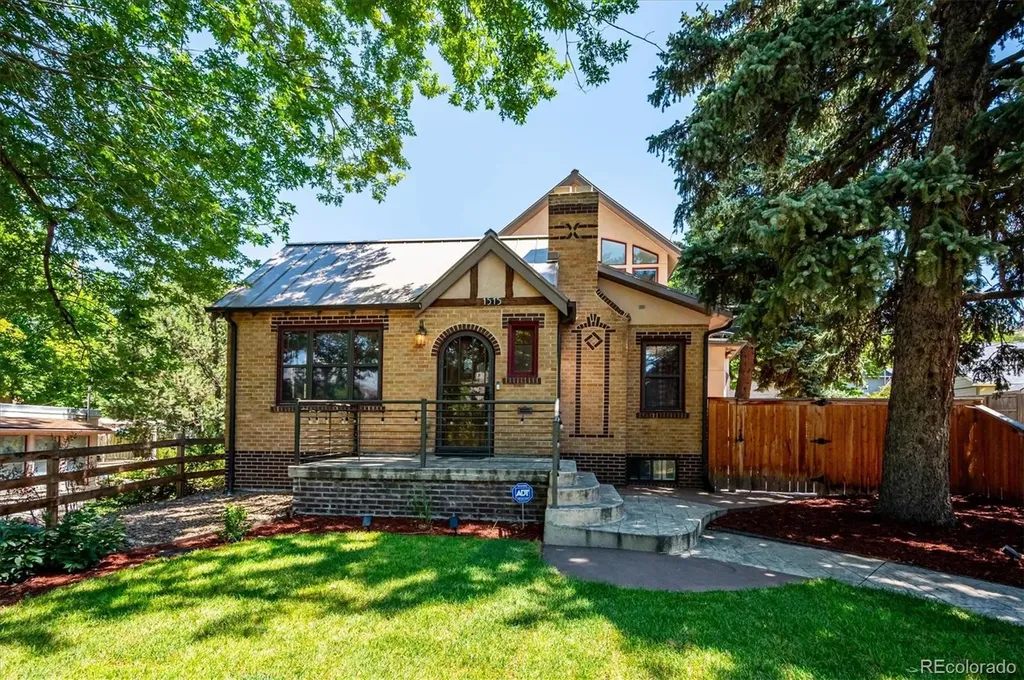 1515 Ford Street Golden CO 80401