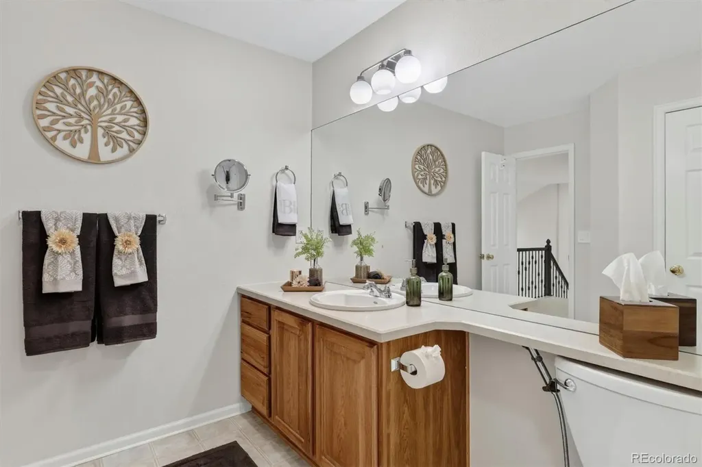 610 Clarendon Loop Castle Pines CO 80108
