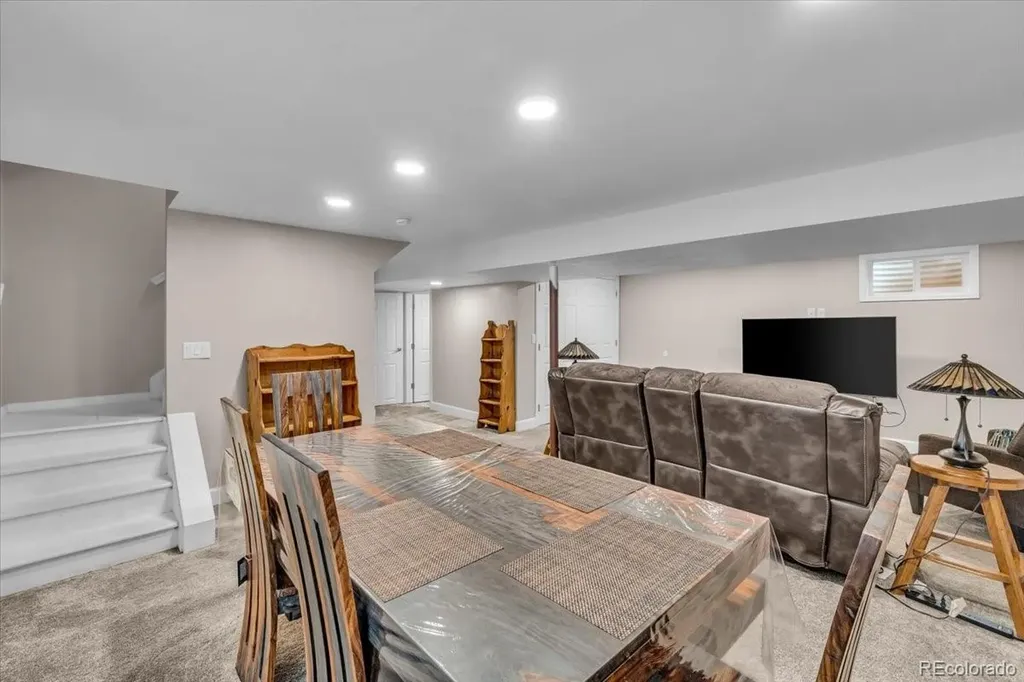 4694 S Ouray Way Aurora CO 80015