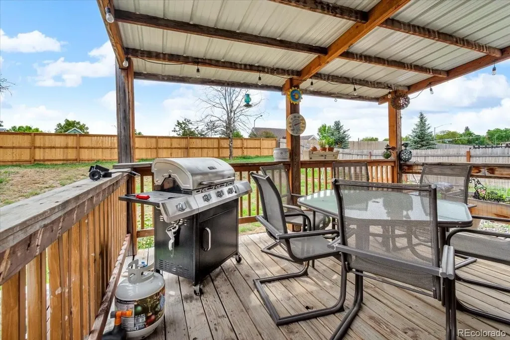 4694 S Ouray Way Aurora CO 80015