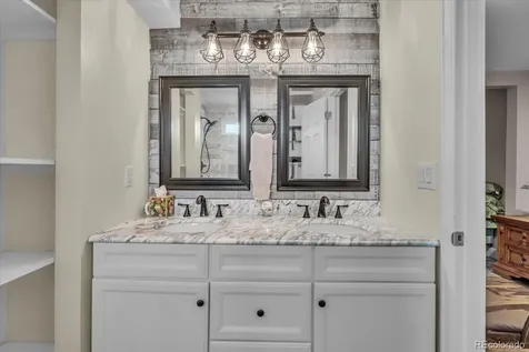 4694 S Ouray Way Aurora CO 80015