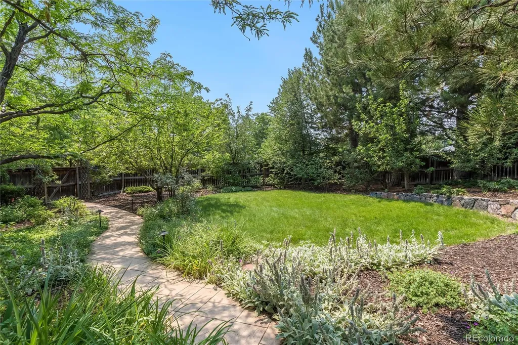 4329 Swansboro Way Littleton CO 80126