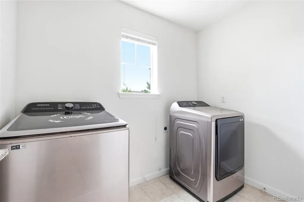 121 Ferris Lane Erie CO 80516