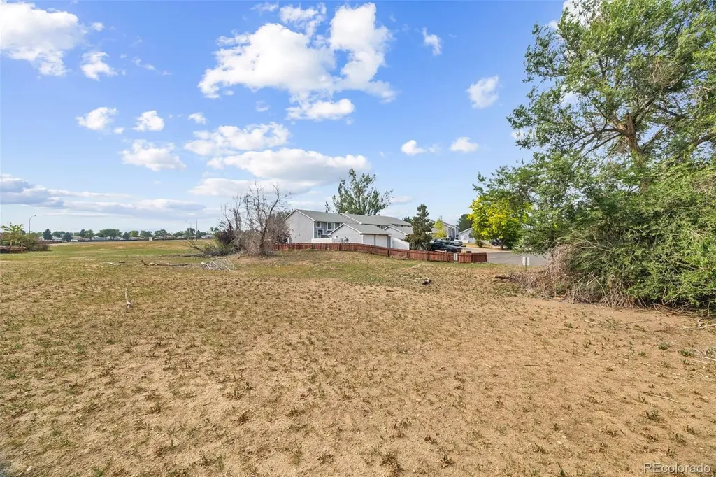 9433 Lou Drive Thornton CO 80260