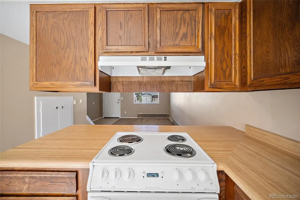 81 Castle Royal Drive Pueblo CO 81005