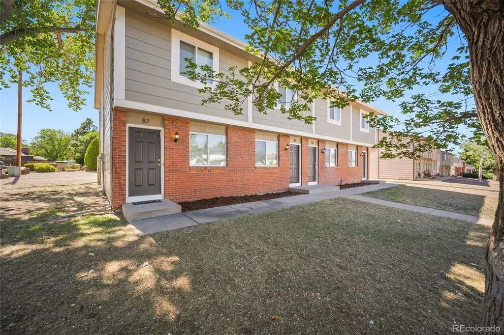 81 Castle Royal Drive Pueblo CO 81005