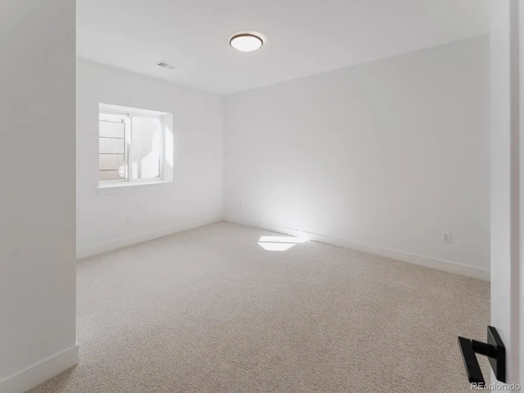 402 E Geneseo Street Lafayette CO 80026