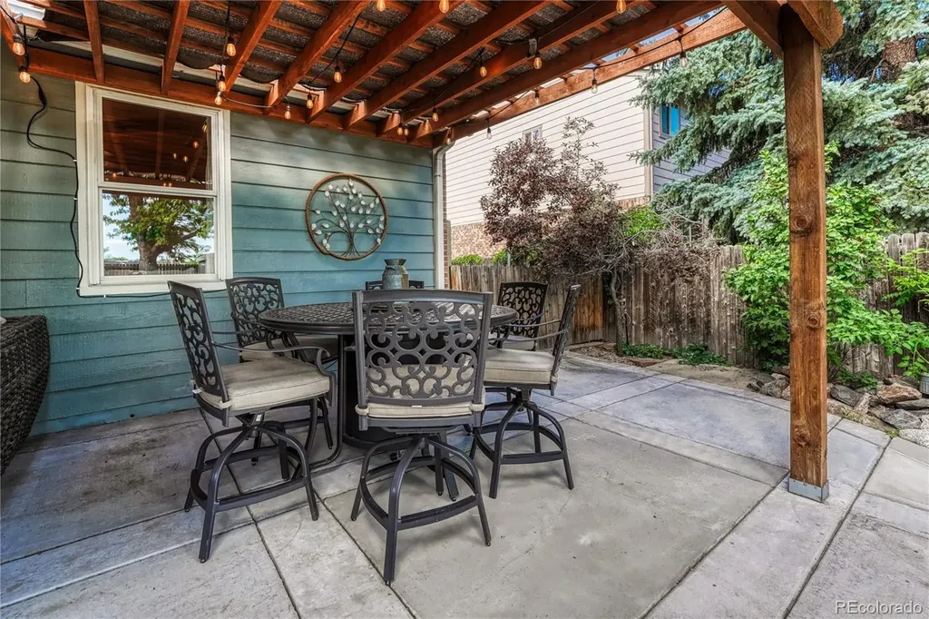 6552 W Calhoun Place Littleton CO 80123