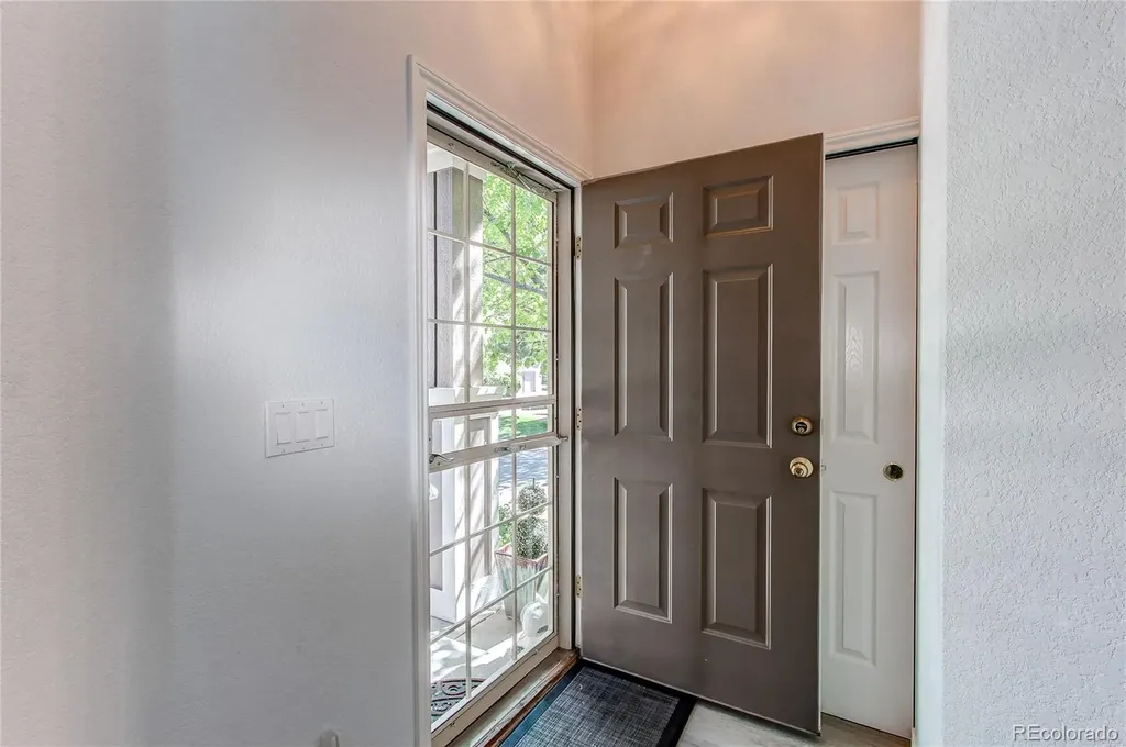 6084 W Utah Lane Denver CO 80232