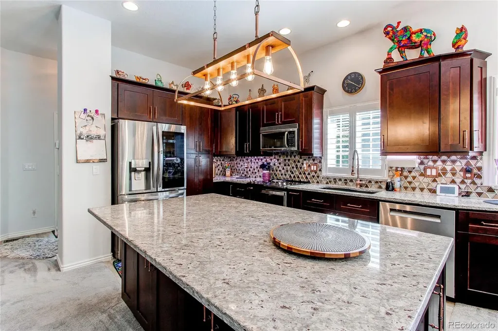 6084 W Utah Lane Denver CO 80232