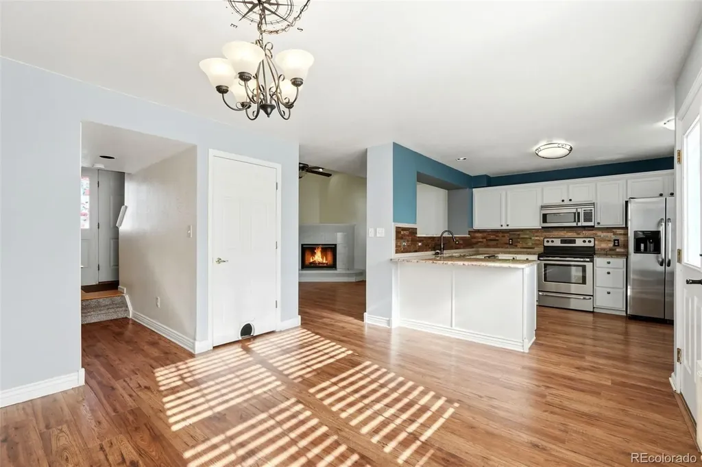 7906 S Depew Street Littleton CO 80128