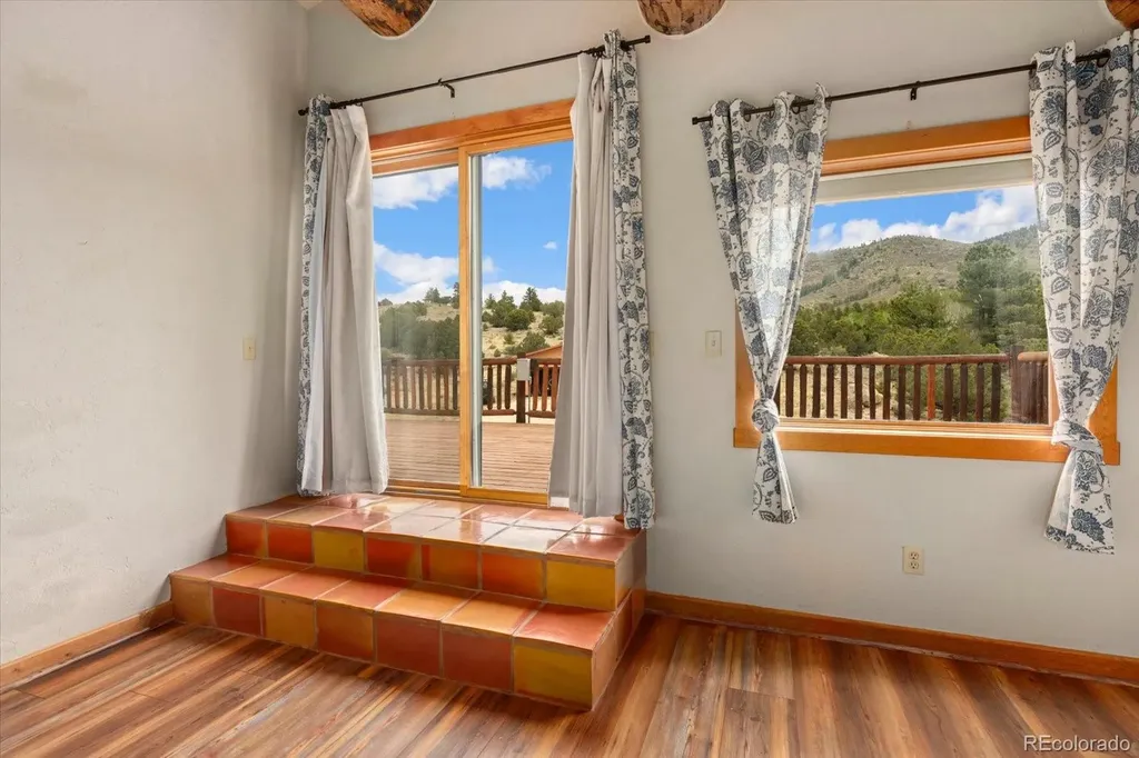 40 Bear Ridge Road Westcliffe CO 81252