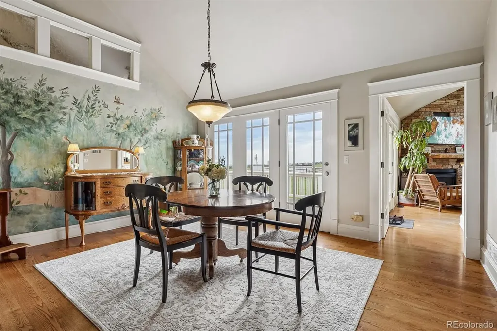 5850 N 79th Street Niwot CO 80503