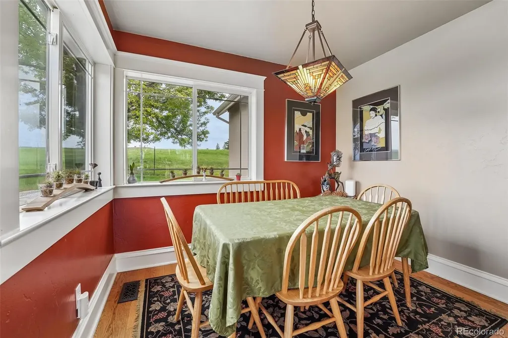 5850 N 79th Street Niwot CO 80503