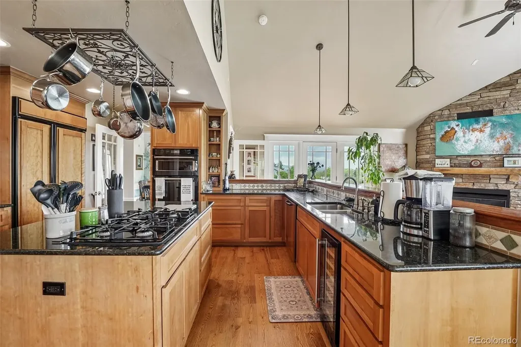 5850 N 79th Street Niwot CO 80503