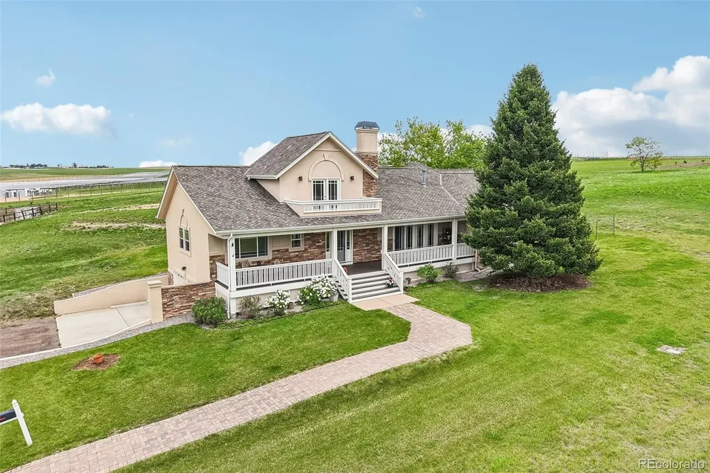 5850 N 79th Street Niwot CO 80503