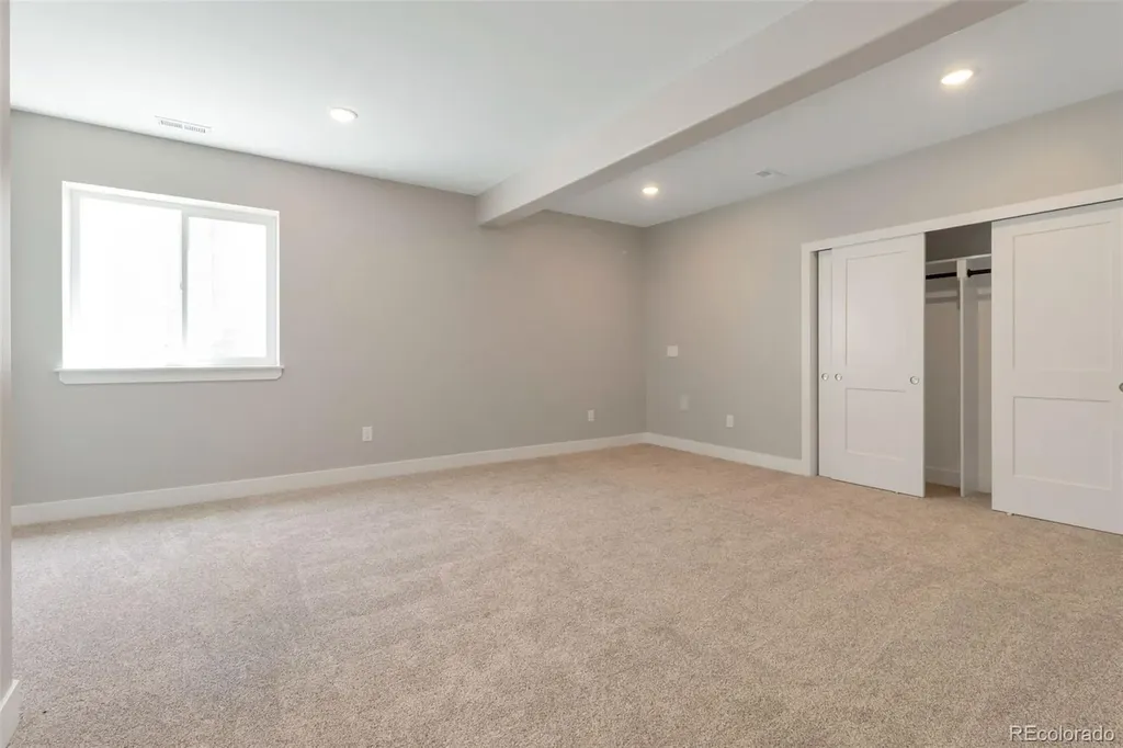 9060 Ferncrest Street Longmont CO 80504