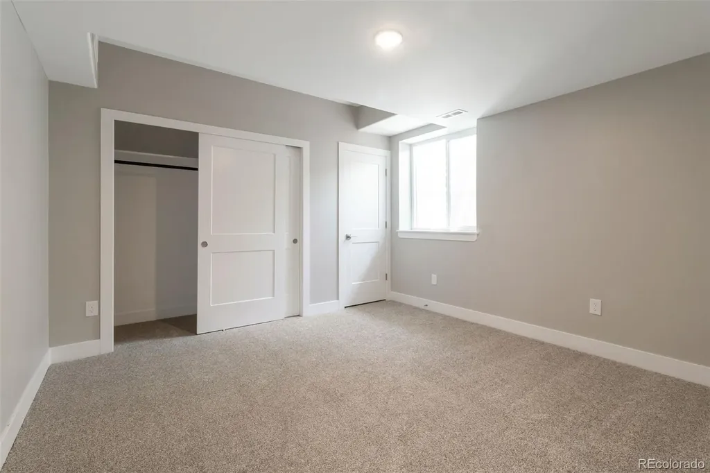 9060 Ferncrest Street Longmont CO 80504