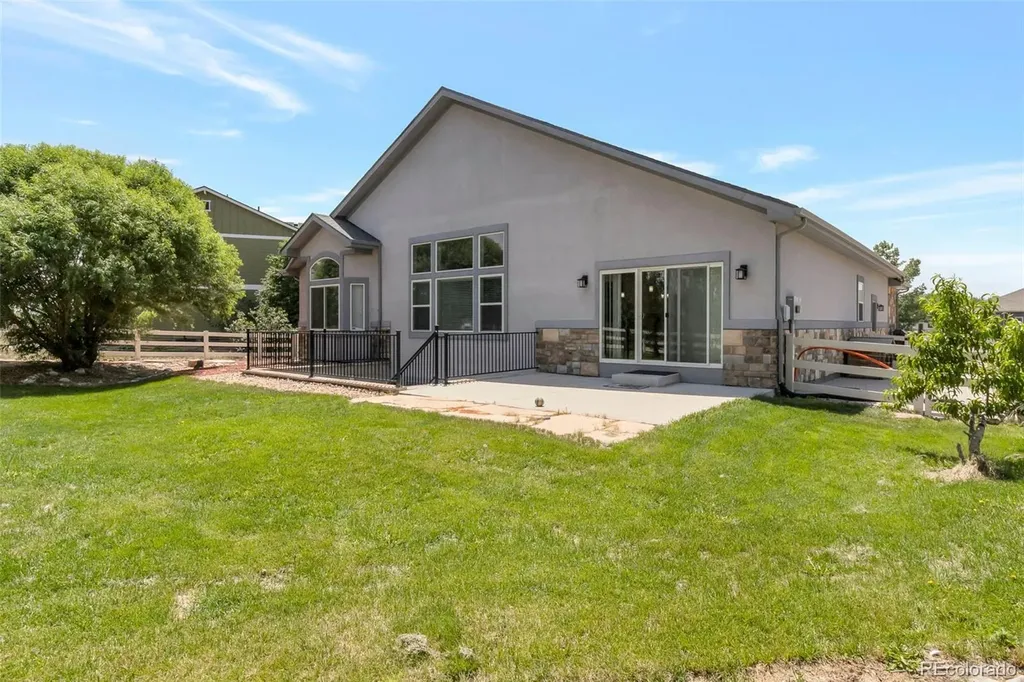 9060 Ferncrest Street Longmont CO 80504