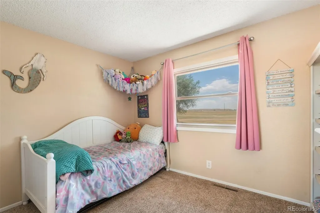 13575 Old Pueblo Road Fountain CO 80817