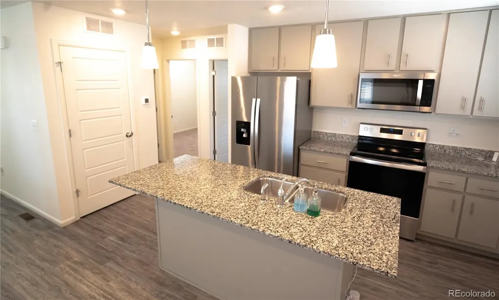 18181 E 51st Avenue Denver CO 80249