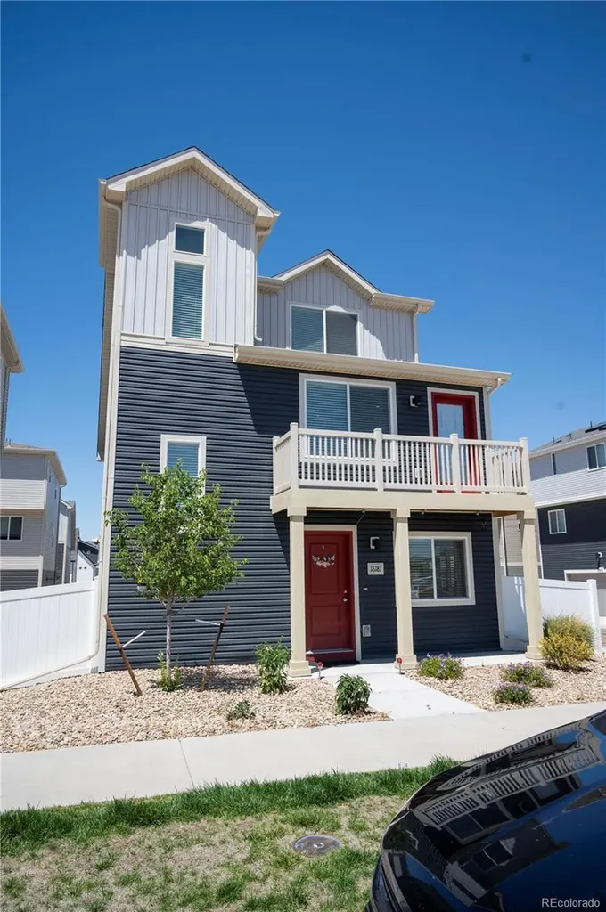 18181 E 51st Avenue Denver CO 80249