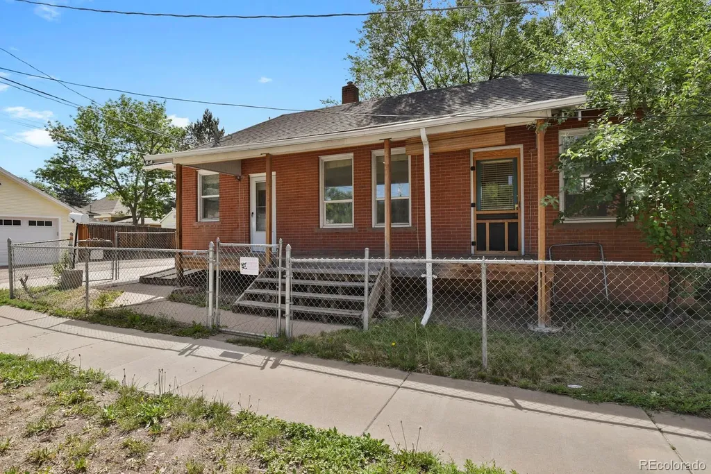 107 N 30th Street Colorado Springs CO 80904
