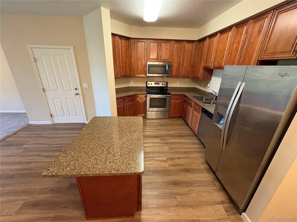 804 Summer Hawk Drive Longmont CO 80504