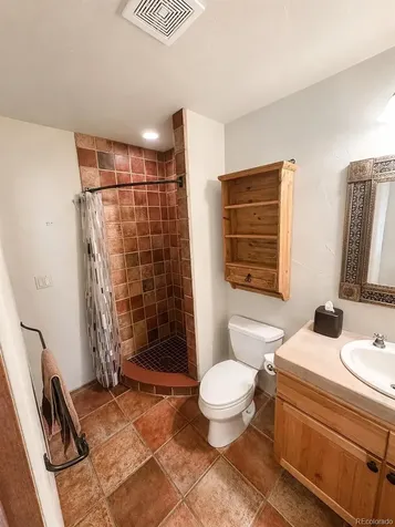 945 Oxford Lane Colorado Springs CO 80905