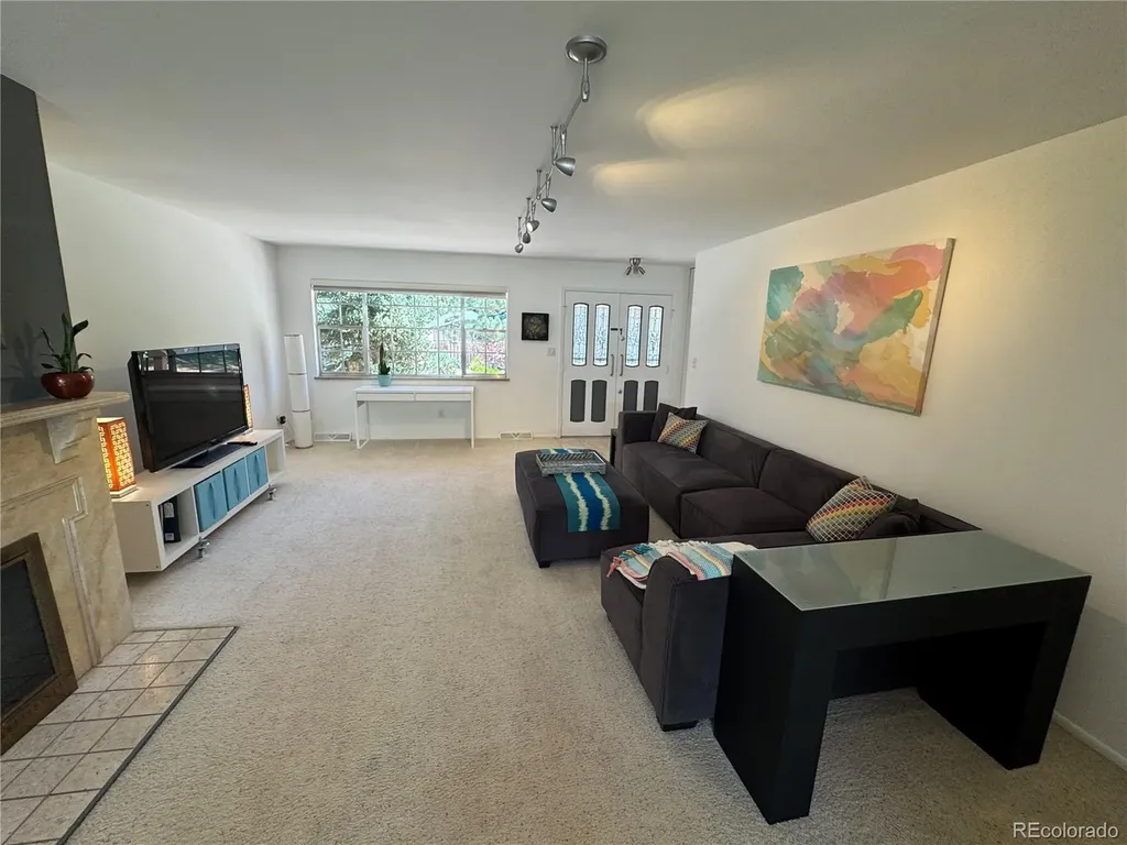 3246 S Oneida Way Denver CO 80224