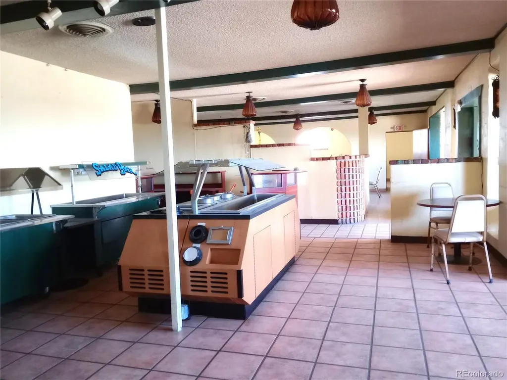 1635 Us Highway 285 Monte Vista CO 81144