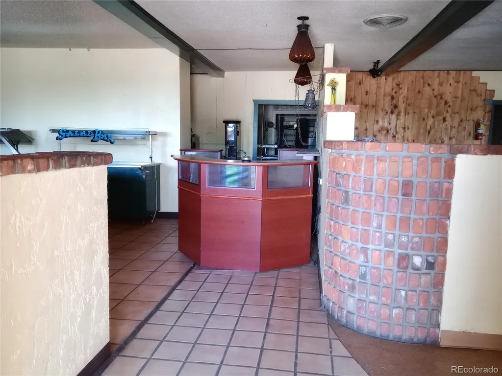 1635 Us Highway 285 Monte Vista CO 81144