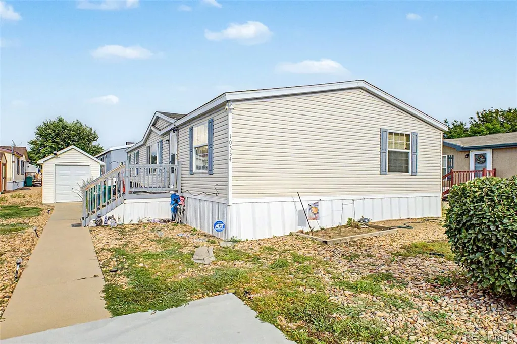 10554 Bald Eagle Circle Longmont CO 80504