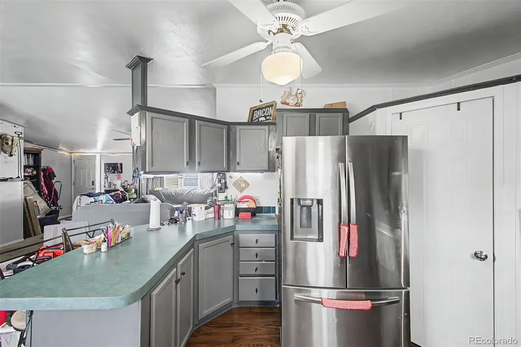 10554 Bald Eagle Circle Longmont CO 80504