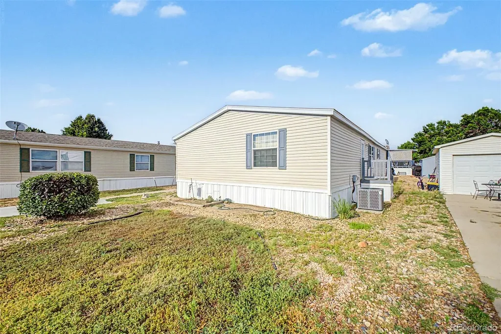 10554 Bald Eagle Circle Longmont CO 80504
