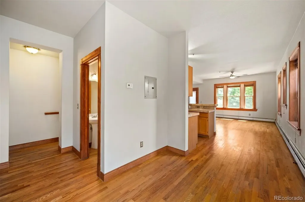 3249 W Fairview Place Denver CO 80211