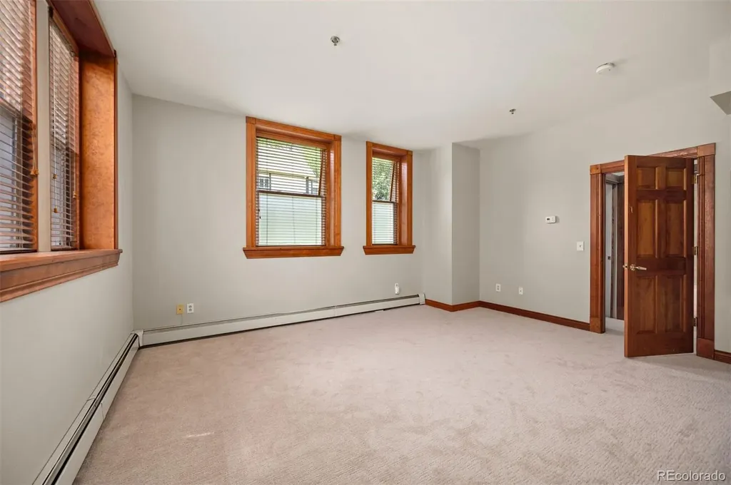 3249 W Fairview Place Denver CO 80211