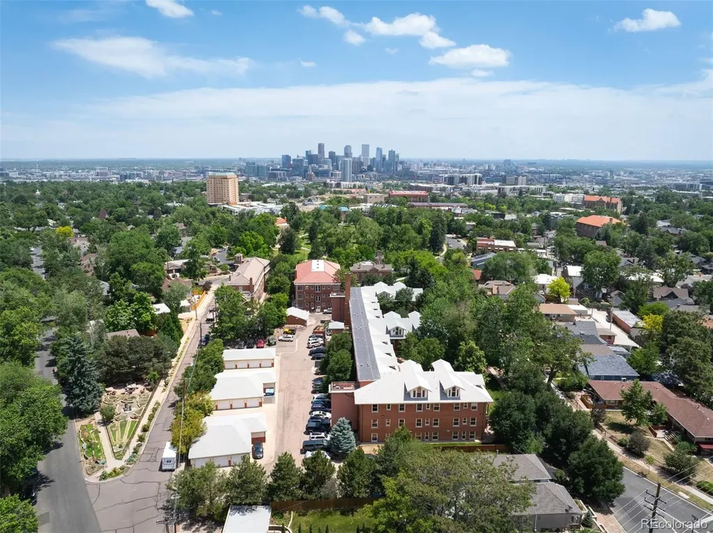 3249 W Fairview Place Denver CO 80211
