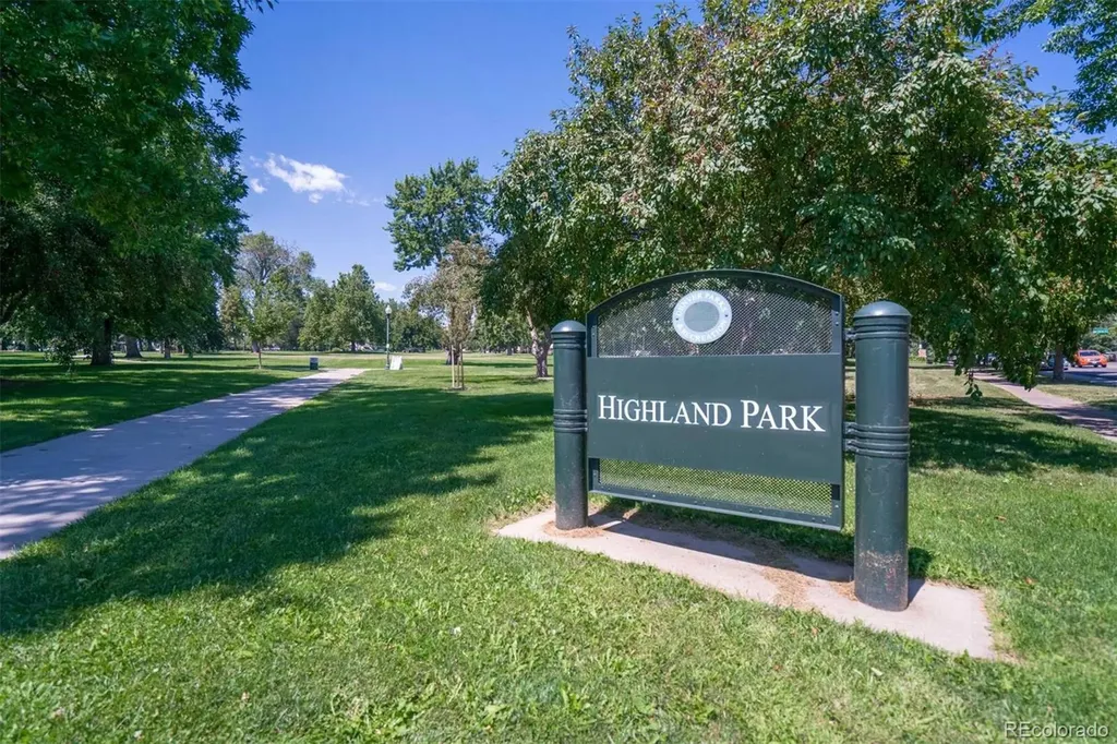 3249 W Fairview Place Denver CO 80211