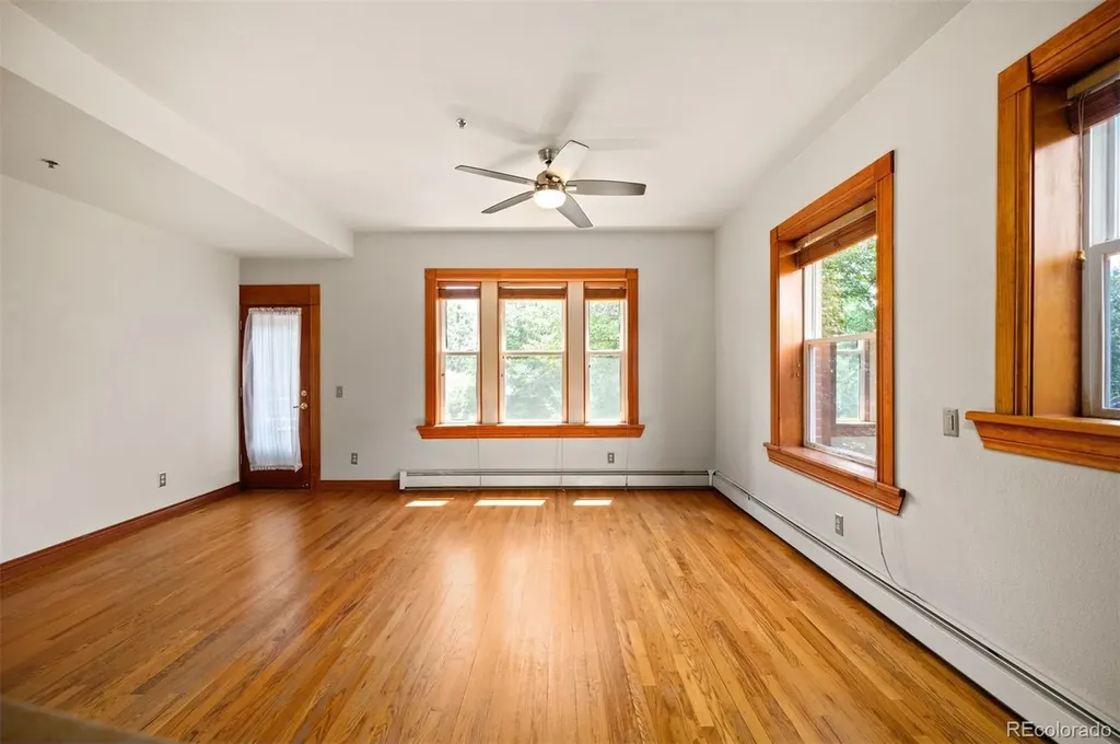 3249 W Fairview Place Denver CO 80211